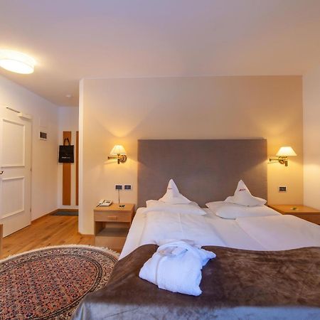 Hotel Berger Superior Riva di Tures Ngoại thất bức ảnh