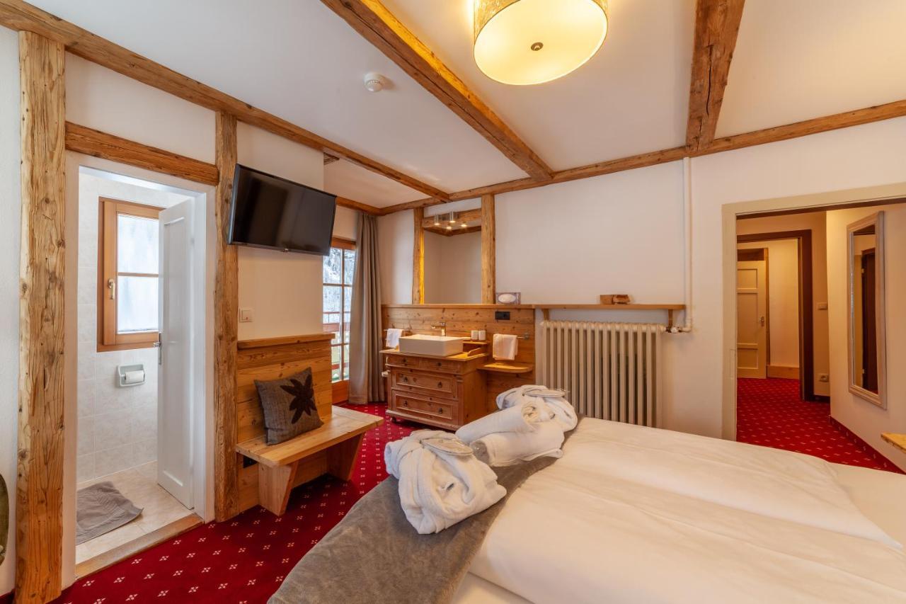 Hotel Berger Superior Riva di Tures Ngoại thất bức ảnh
