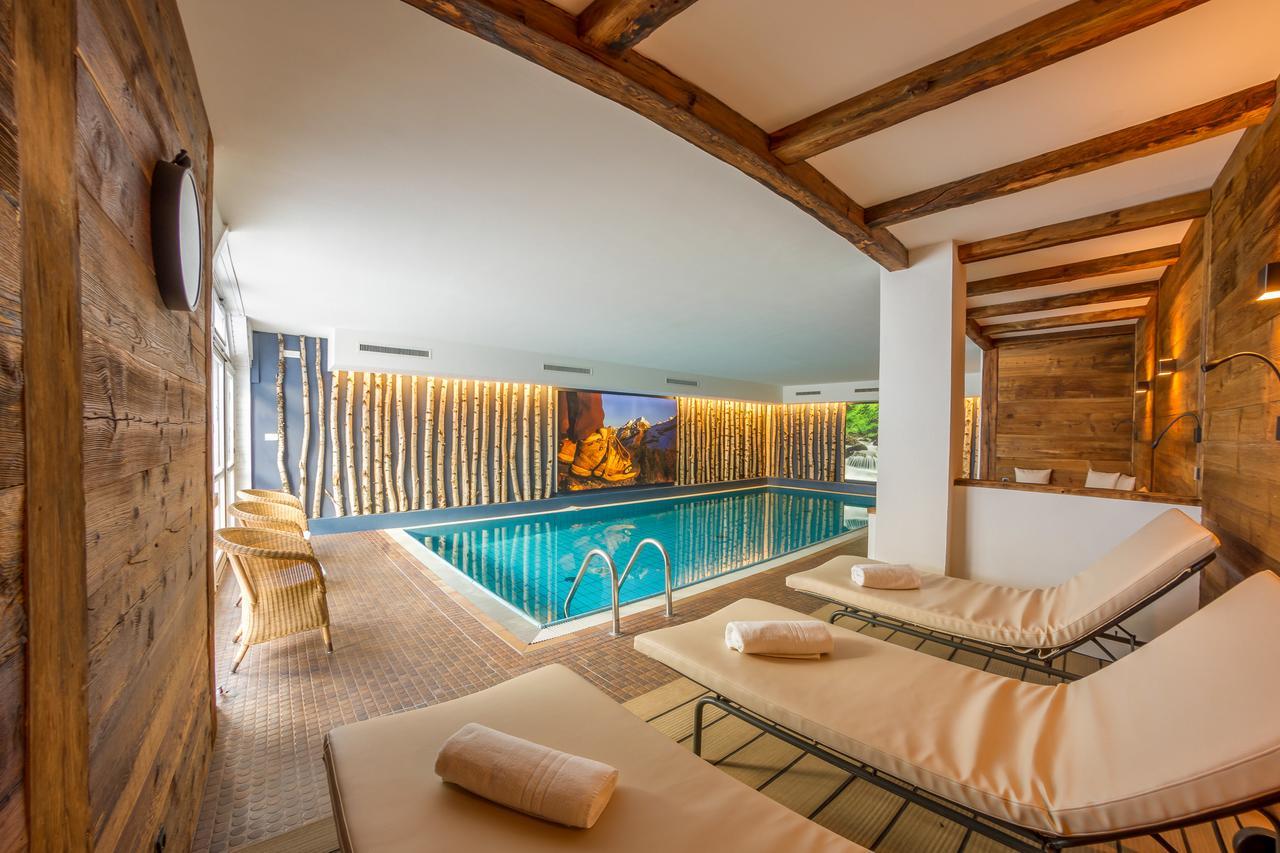 Hotel Berger Superior Riva di Tures Ngoại thất bức ảnh