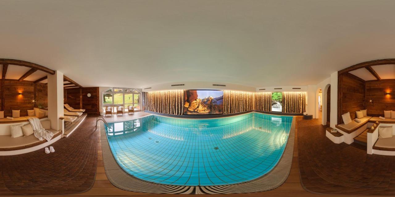 Hotel Berger Superior Riva di Tures Ngoại thất bức ảnh