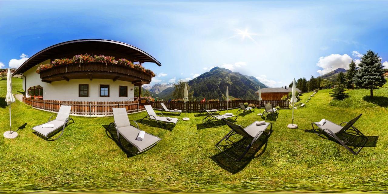 Hotel Berger Superior Riva di Tures Ngoại thất bức ảnh
